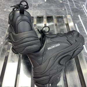 Balenciaga Triple S Trainers - BG012