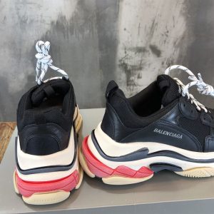 Balenciaga Triple S Trainers - BG015