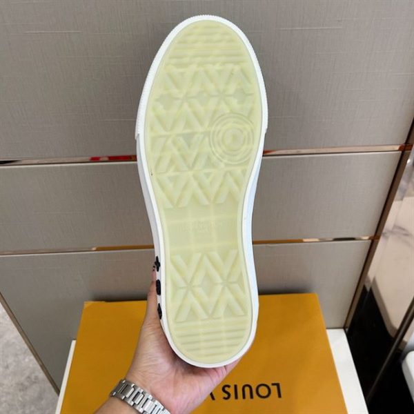 Louis Vuitton Ollie Richelieu Sneaker - LS024