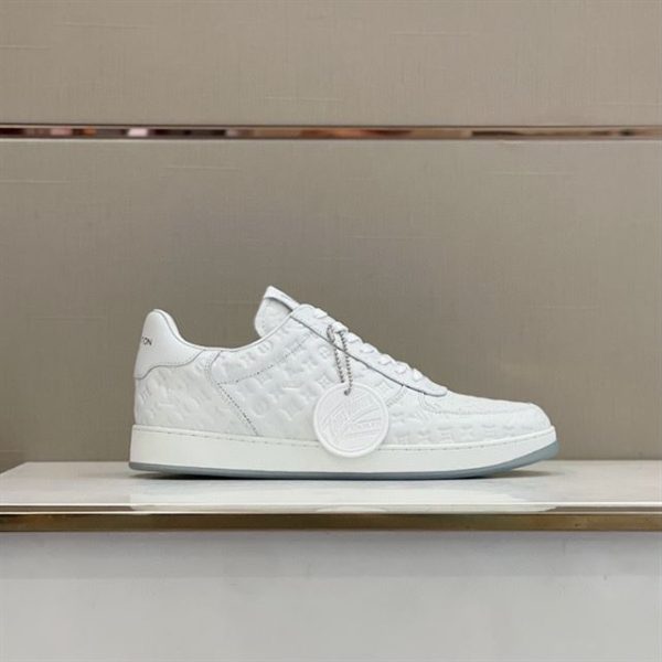 Louis Vuitton Rivoli Sneaker - LS081