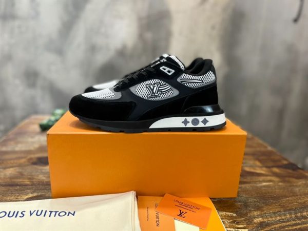 Louis Vuitton Run Away Sneaker - LS004