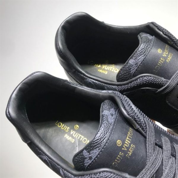 Louis Vuitton Run Away Sneaker - LS014