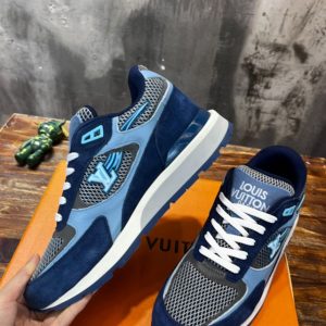 Louis Vuitton Run Away Sneaker - LS073