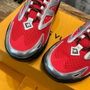 Louis Vuitton Runner Tatic Sneaker - LS067