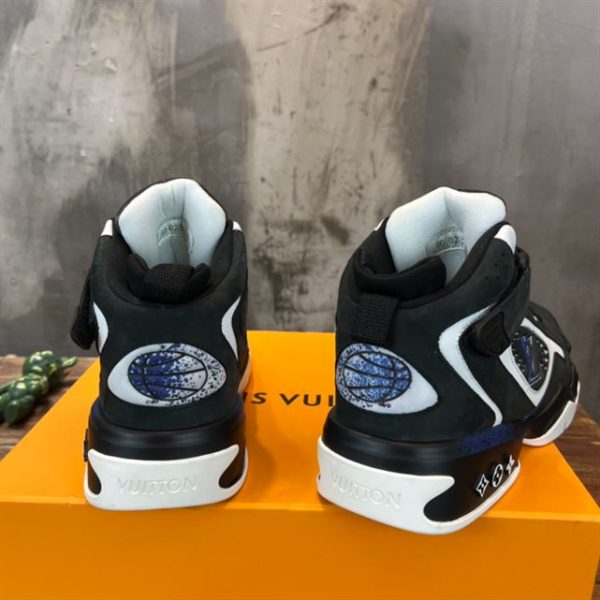 Louis Vuitton Trainer 2 Sneaker - LS003