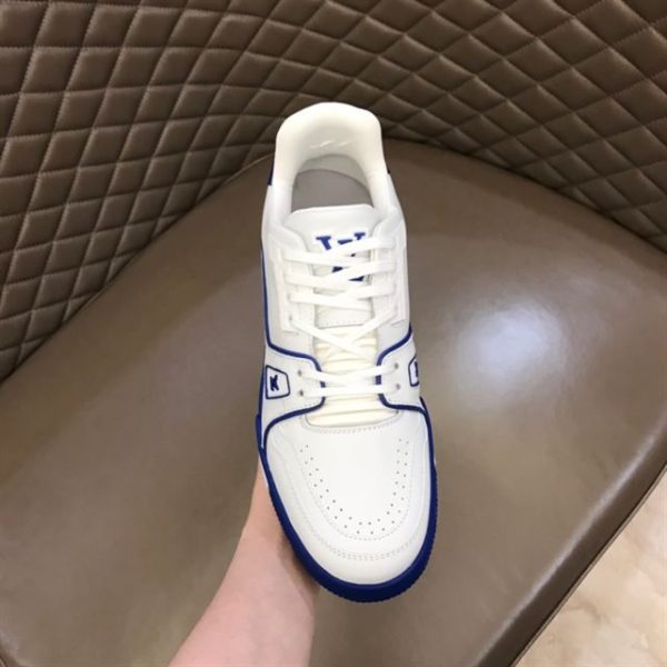 Louis Vuitton Trainer Sneaker - LS009