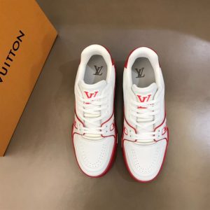 Louis Vuitton Trainer Sneaker - LS010