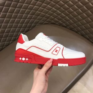 Louis Vuitton Trainer Sneaker - LS010