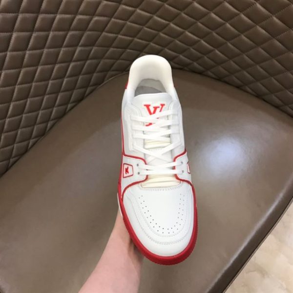 Louis Vuitton Trainer Sneaker - LS010