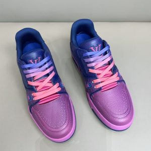 Louis Vuitton Trainer Sneaker - LS031