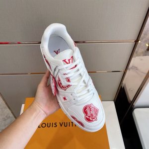 Louis Vuitton Trainer Sneaker - LS047