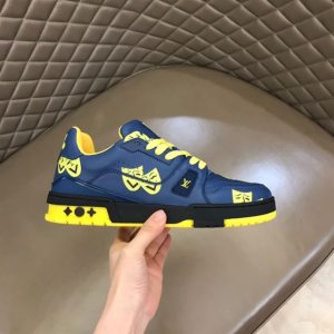 Louis Vuitton Trainer Sneaker - LS071