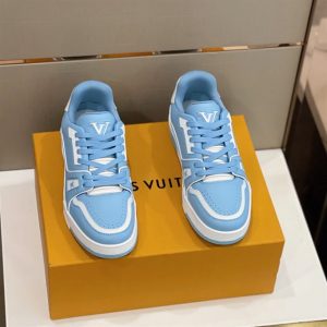 Louis Vuitton Trainer Sneaker - LS079