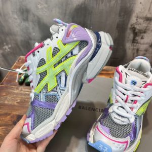 Balenciaga Runner Trainers - BG034