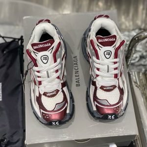 Balenciaga Runner Trainers - BG043