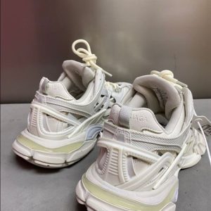 Balenciaga Track 2.0 Trainers - BG029