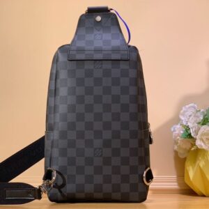 Louis Vuitton Avenue Sling Bag - LB15