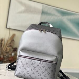 Louis Vuitton Discovery Backpack PM - LP05