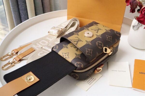 Louis Vuitton Flap Double Phone Pouch - LBS12