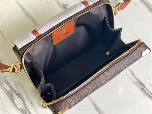 Louis Vuitton Handle Soft Trunk Bag - LB50