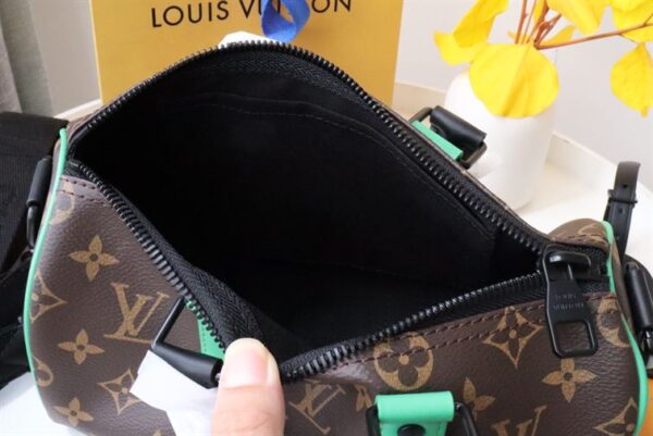 Louis Vuitton Keepall Bandouliere 25 Bags - LB13