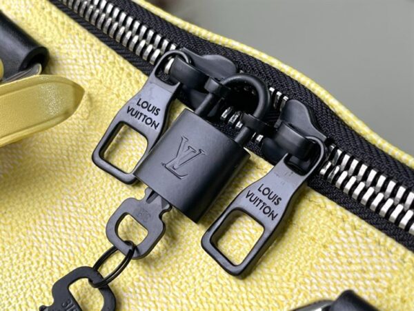 Louis Vuitton Keepall Bandoulière 50 - LK04