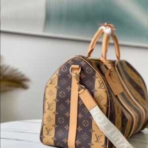 Louis Vuitton Keepall Bandoulière 50 - LK05