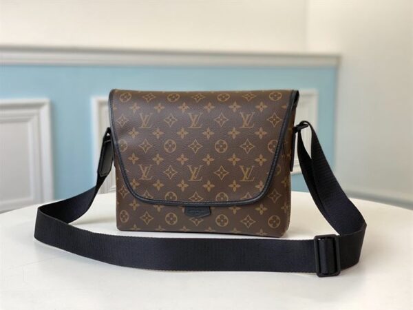 Louis Vuitton Magnetic Messenger Bag - LB55