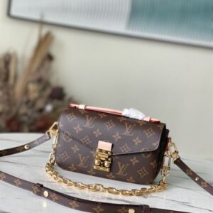 Louis Vuitton Pochette Métis East West Bag - LH05