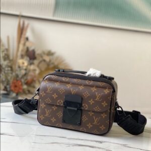 Louis Vuitton S Lock Messenger Bag - LB66