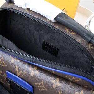 Louis Vuitton S-Lock Messenger - LB100