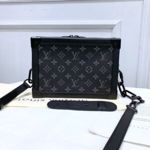 Louis Vuitton Soft Trunk Bag - LB71