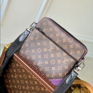 Louis Vuitton Trio Messenger - LB07