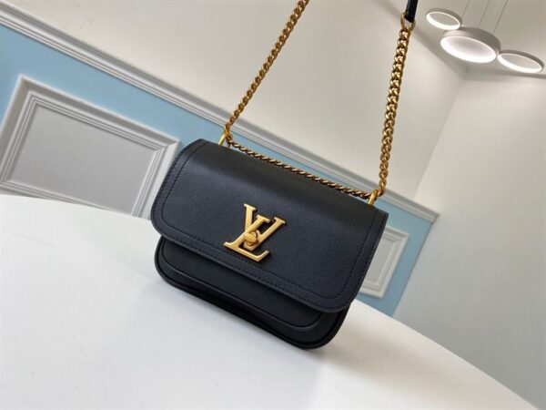 Louis Vuitton Lockme Chain Bag - LH134