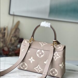 Louis Vuitton Madeleine MM Handbag - LH86