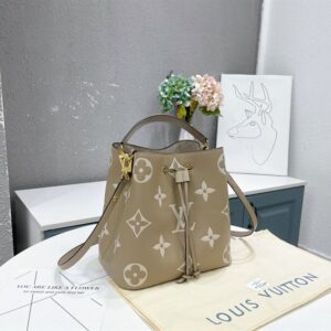 Louis Vuitton NéoNoé MM Bucket Bag - LH188