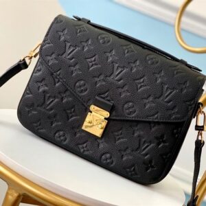 Louis Vuitton Pochette Métis Handbag - LH200