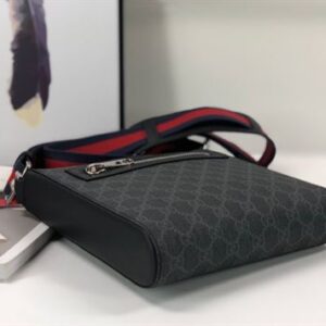 Gucci Black Small Messenger Bags - GM035