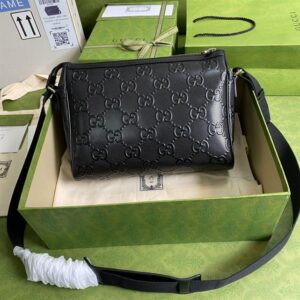 Gucci Embossed Messenger Bags - GM016