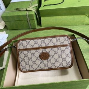 Gucci GG Shoulder Bag - GM027