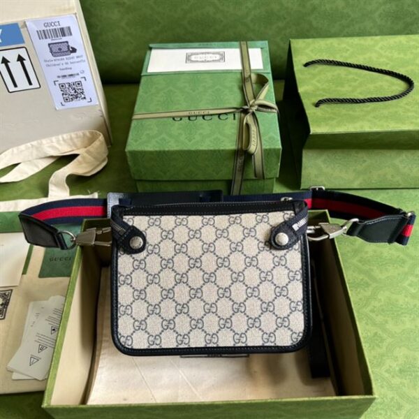 Gucci Messenger bag with Interlocking G - GM036