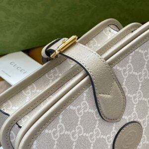 Gucci Mini shoulder bag with Interlocking G - GM029