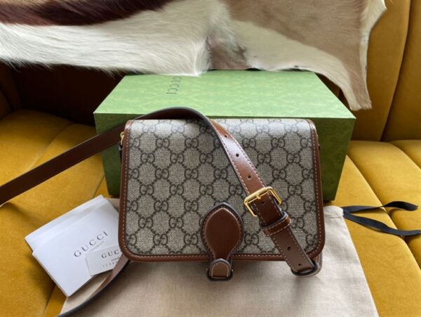 Gucci Mini shoulder bag with Interlocking G - GM030