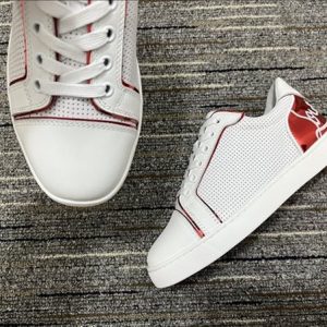 Christian Louboutin High-end Low-top Lace-up Sneakers - CLS57