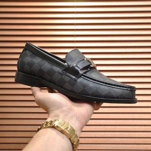 Louis Vuitton Loafer - LD021