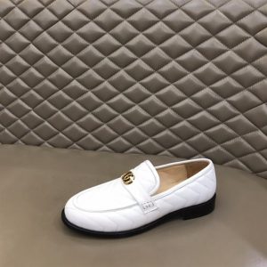 Gucci Men's Loafer - LI040