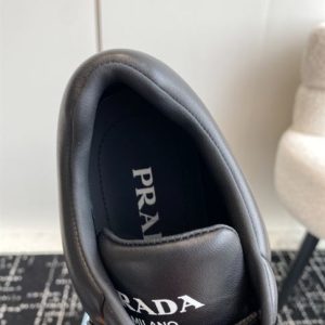 Prada Soft padded nappa leather laced-up shoes - PLD015