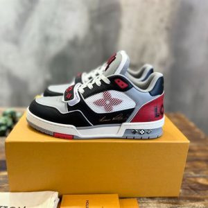 LOUIS VUITTON TRAINER SNEAKER