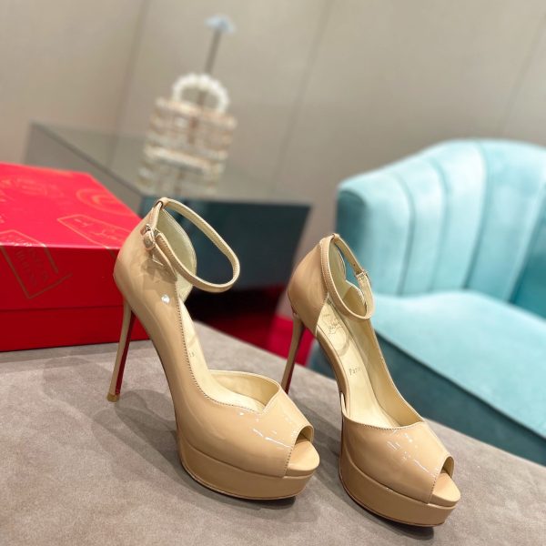 Christian Louboutin Round Chick Alta Pumps Beige Reps 4