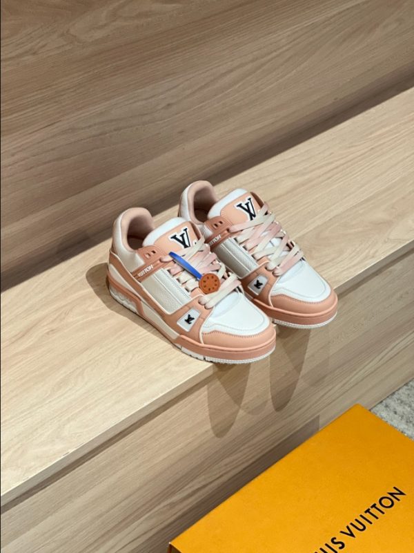 Louis Vuitton Trainer Orange Sneaker 5